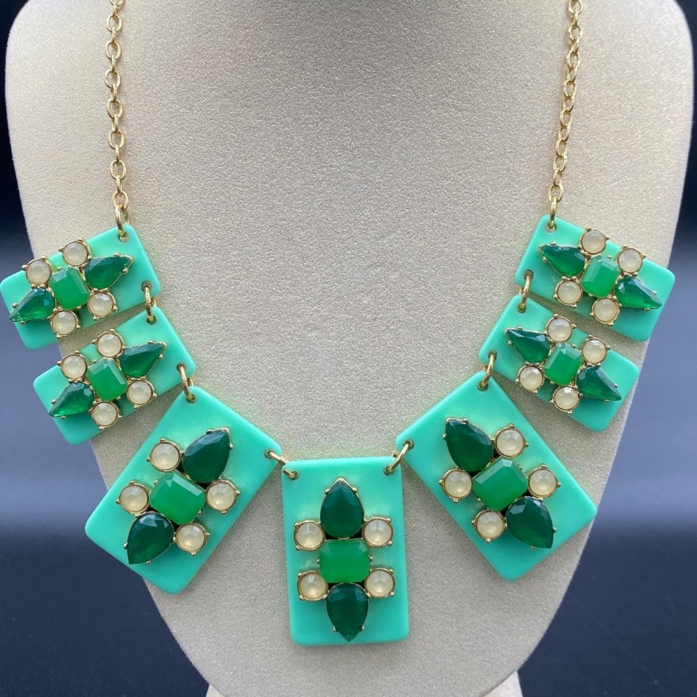 kate spade ♠️ statement necklace